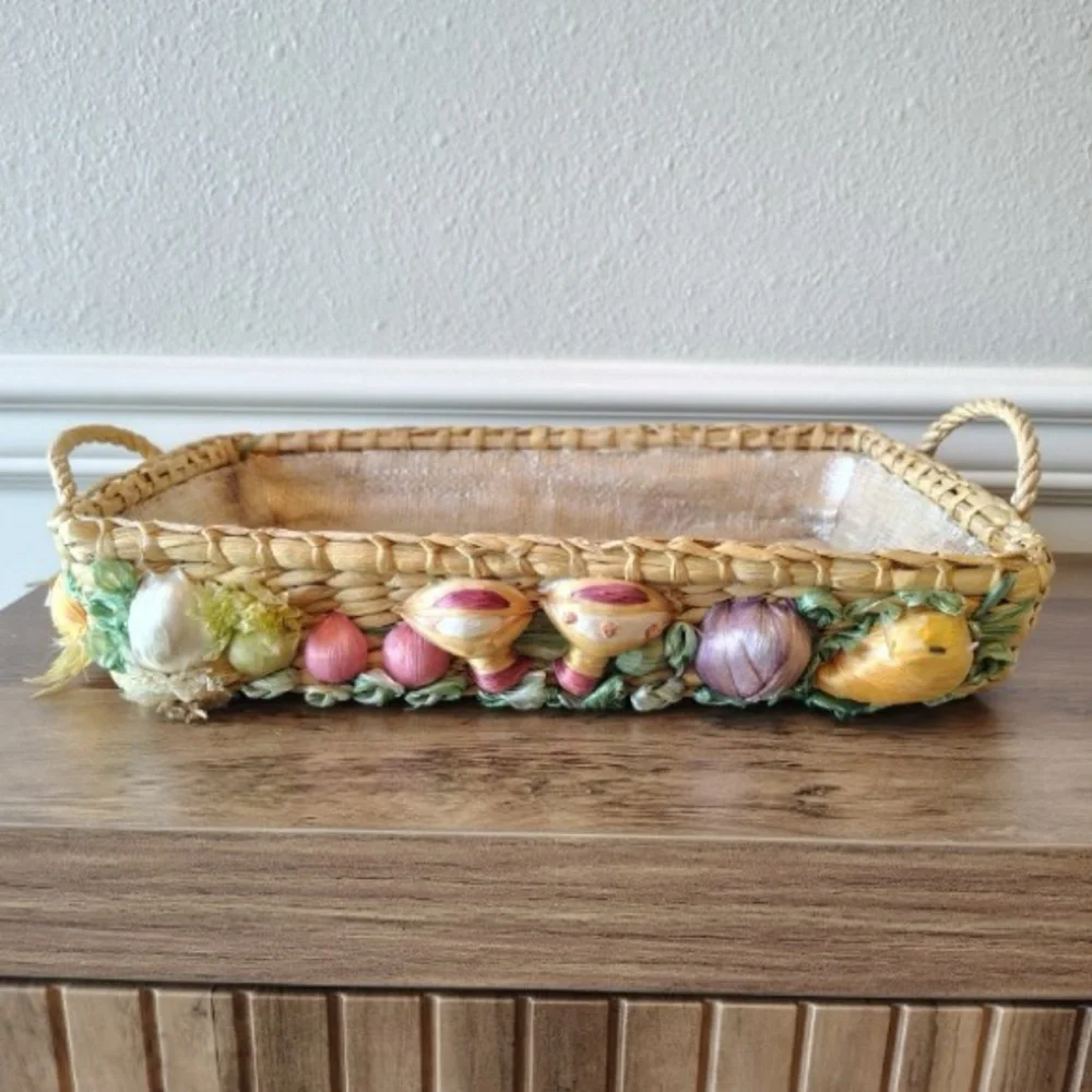Vtg Woven Raffia Straw Casserole Basket Faux Fruit Vegetables Mushrooms